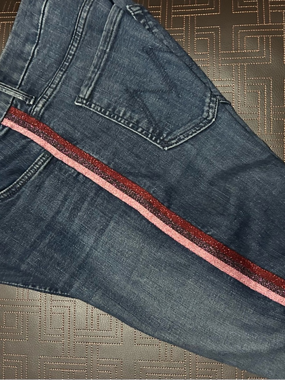 Mother High Waisted Looker - Picture 5 of 6